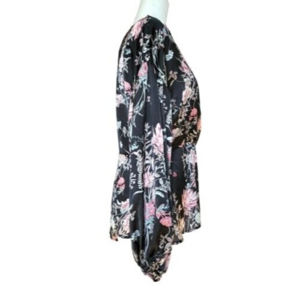 Taylor and Sage floral wrap blouse size medium in black with multicolored floral - Picture 5 of 11
